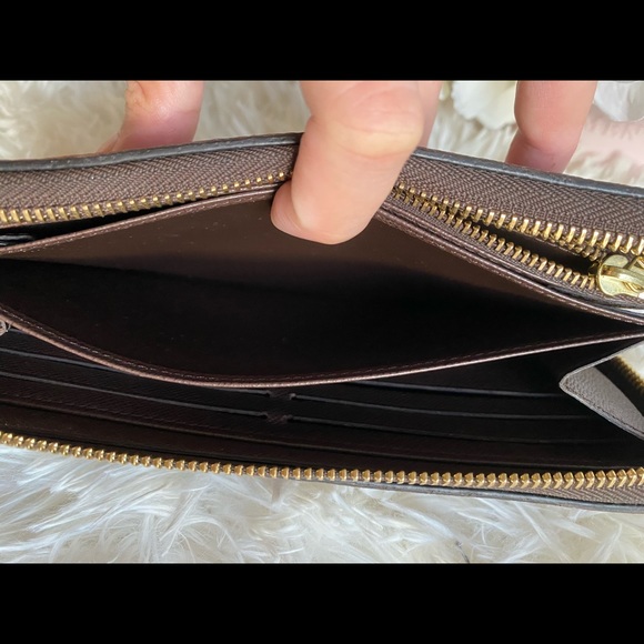 ❌Sold❌💯 Authentic Zippy Wallet.❤️💗 - Picture 10 of 13